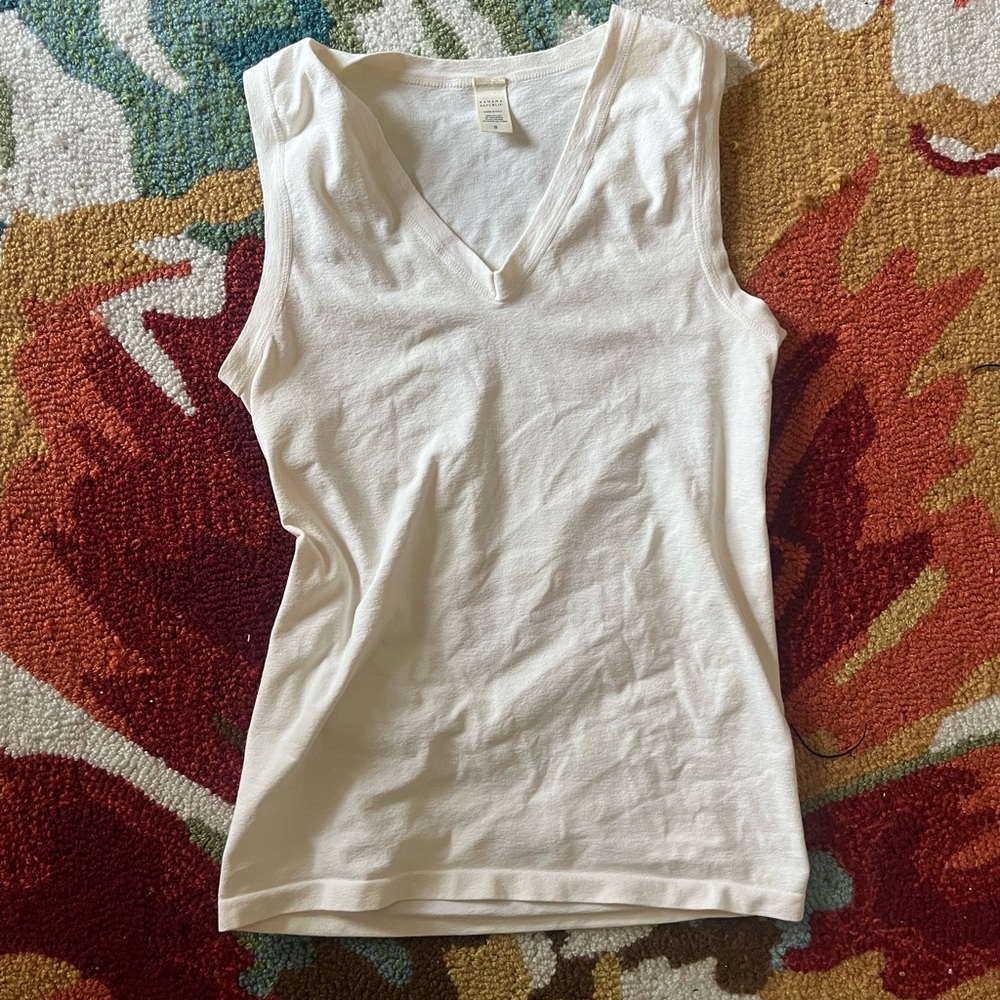 Banana Republic Cream V-Neck Tank Top